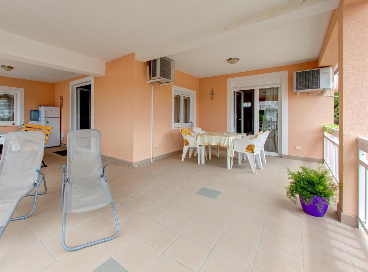 Apartments D&M نيوم المظهر الخارجي الصورة