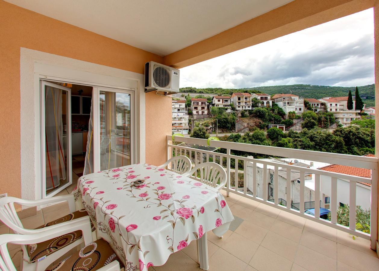 Apartments D&M نيوم المظهر الخارجي الصورة
