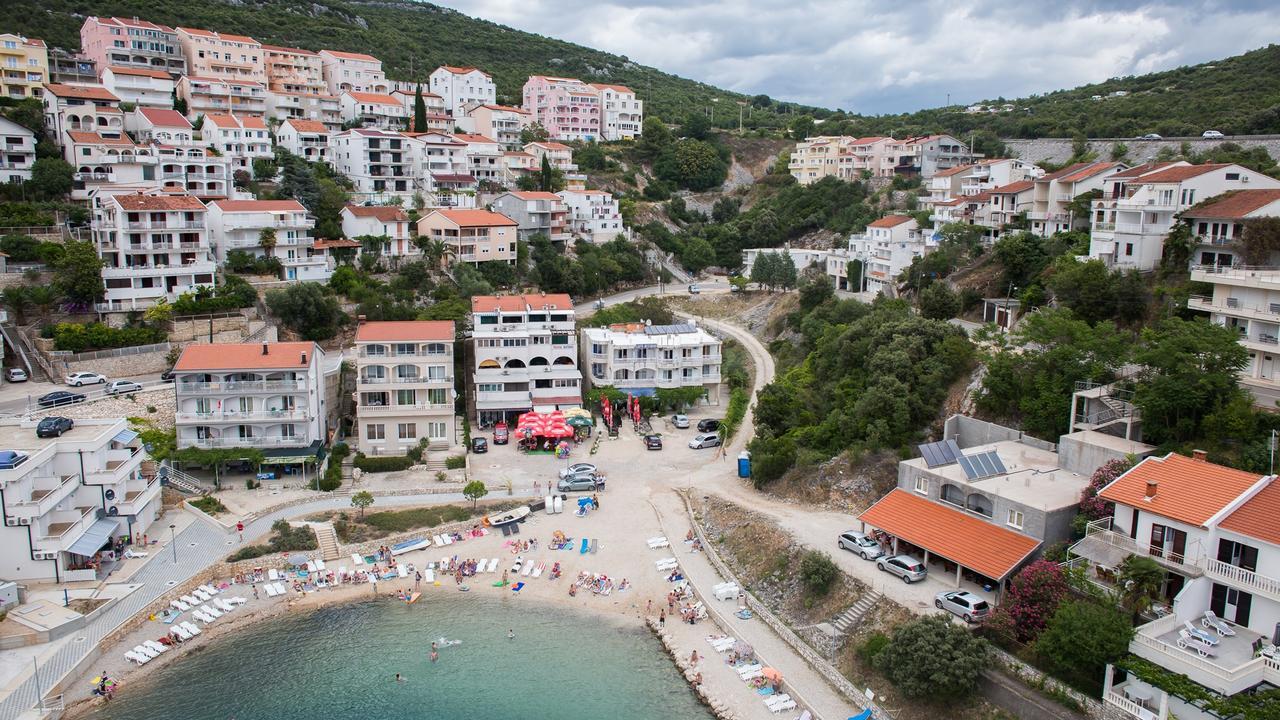 Apartments D&M نيوم المظهر الخارجي الصورة